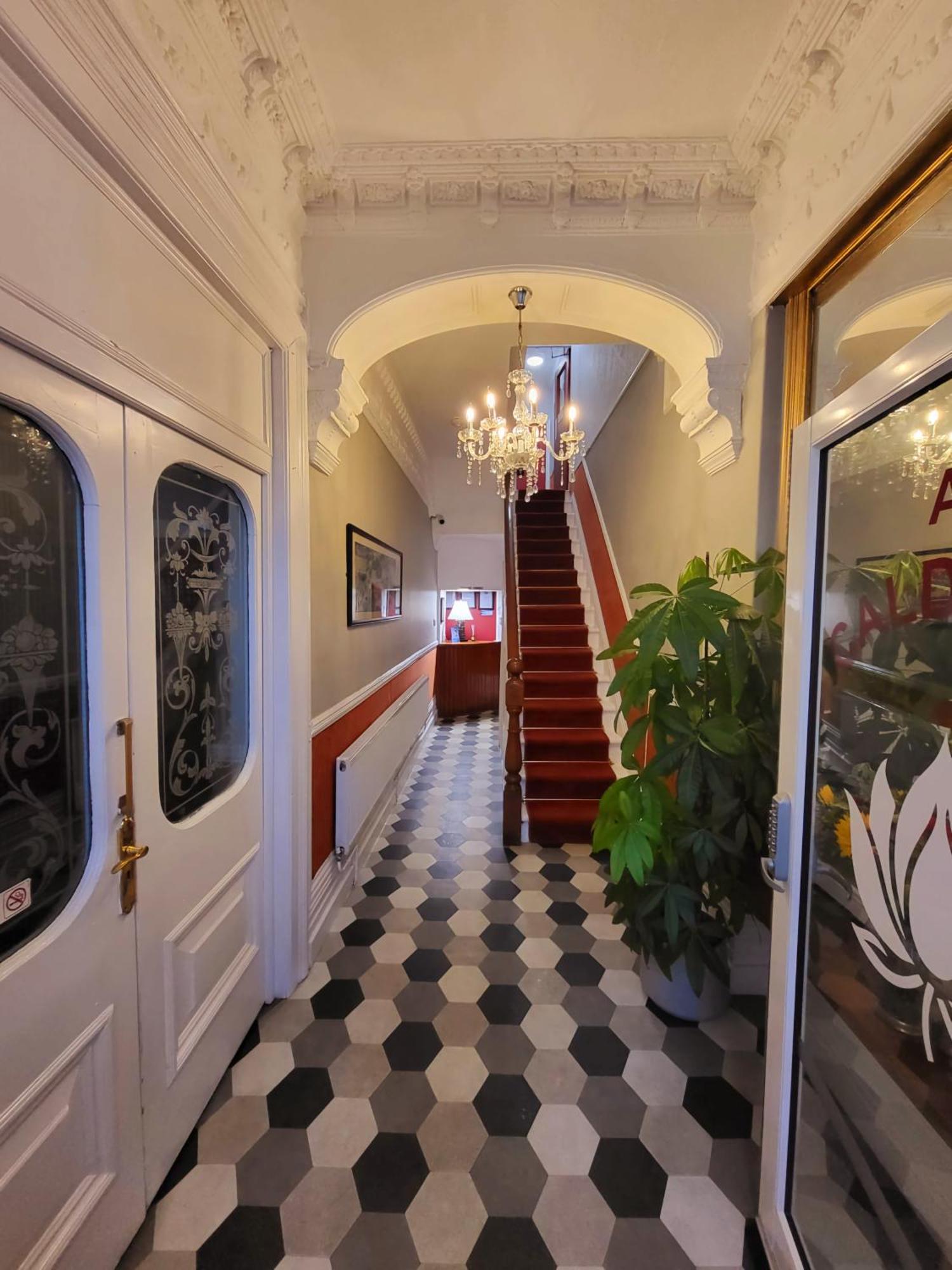 Hotel At Caledonia Douglas Exterior foto